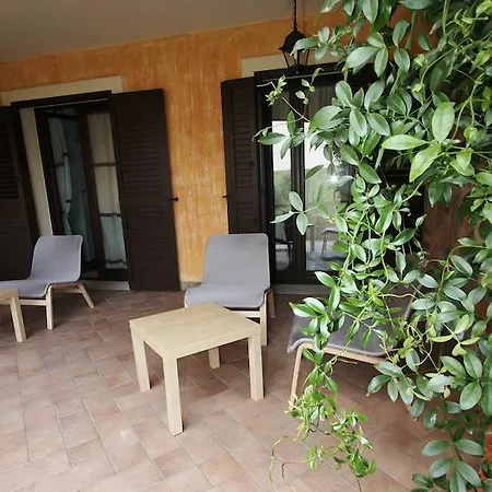 לינה וארוחת בוקר Acquamarina 4*