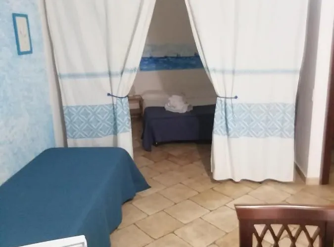 Acquamarina Bed and breakfast